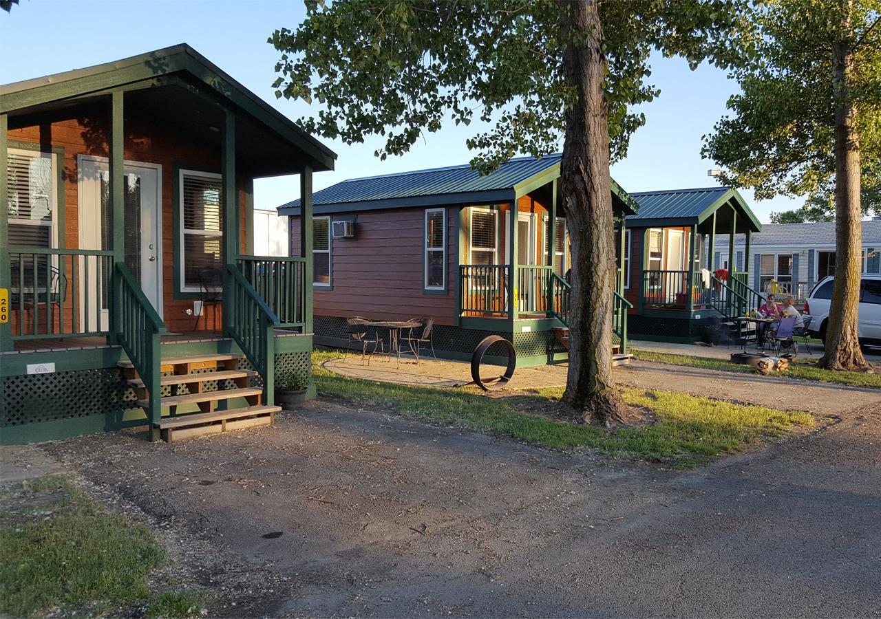 Отель Sandusky Koa Holiday Campground Экстерьер фото