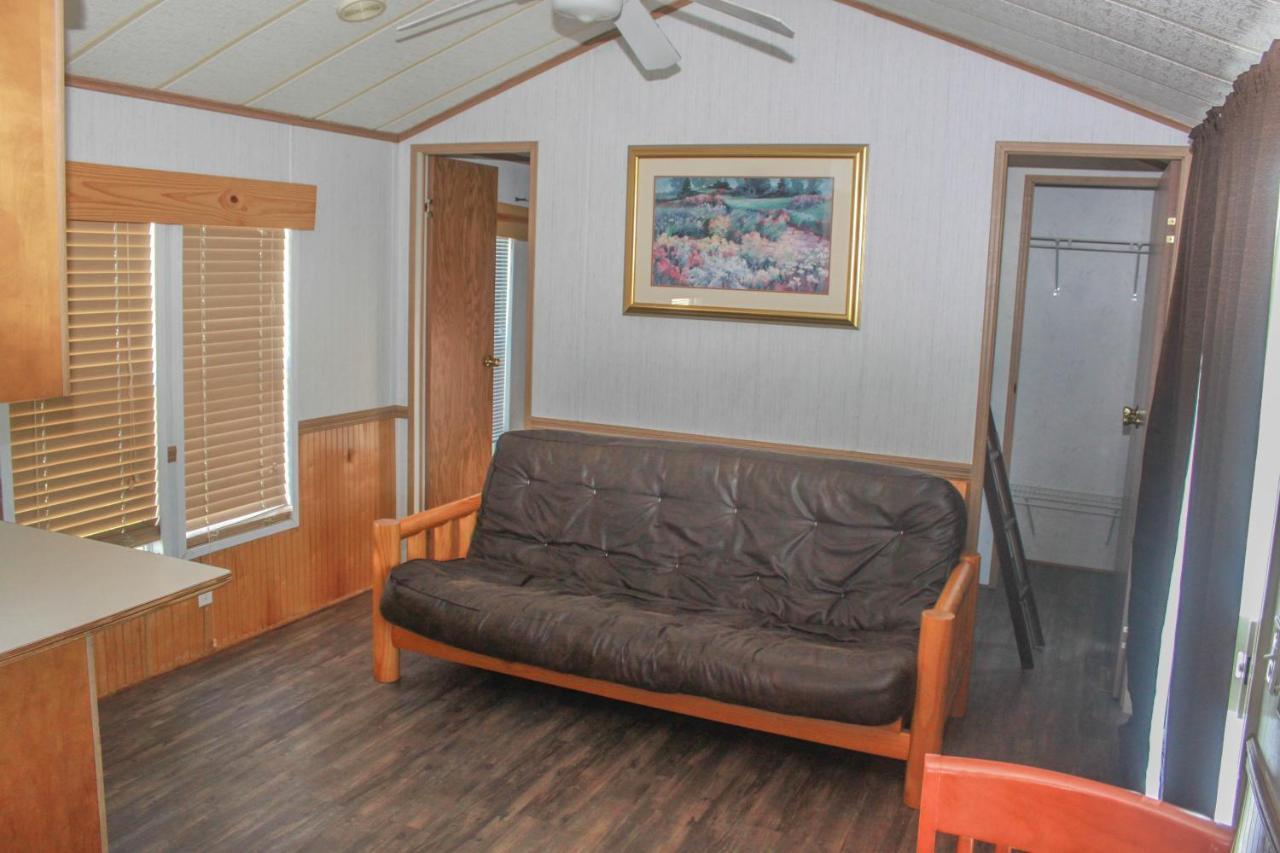 Отель Sandusky Koa Holiday Campground Номер фото
